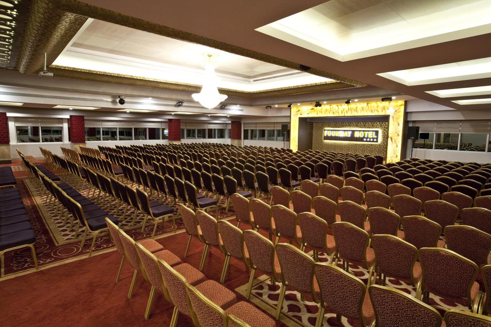 Fourway Hotel&Spa Dortyol Экстерьер фото