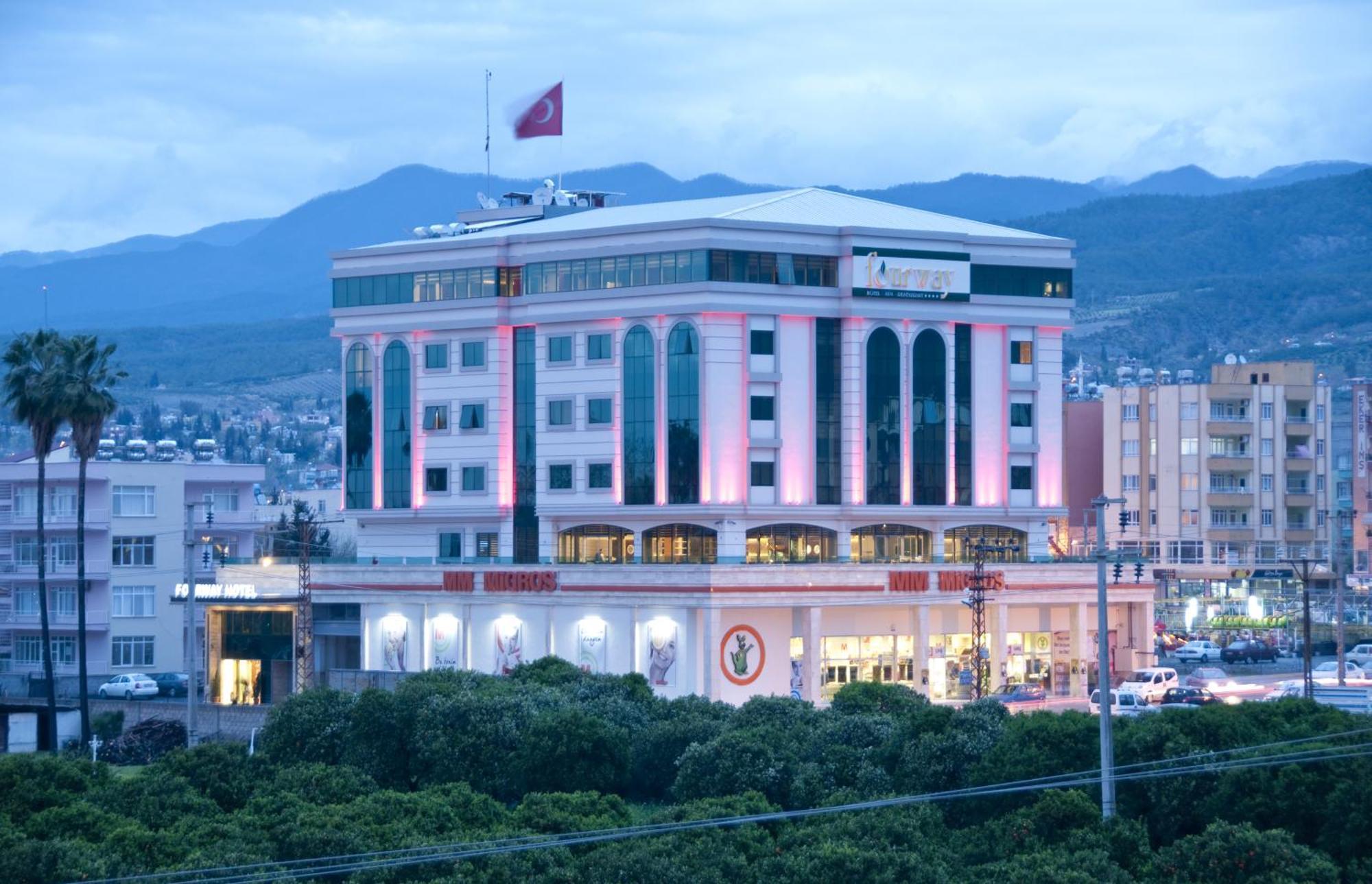 Fourway Hotel&Spa Dortyol Экстерьер фото
